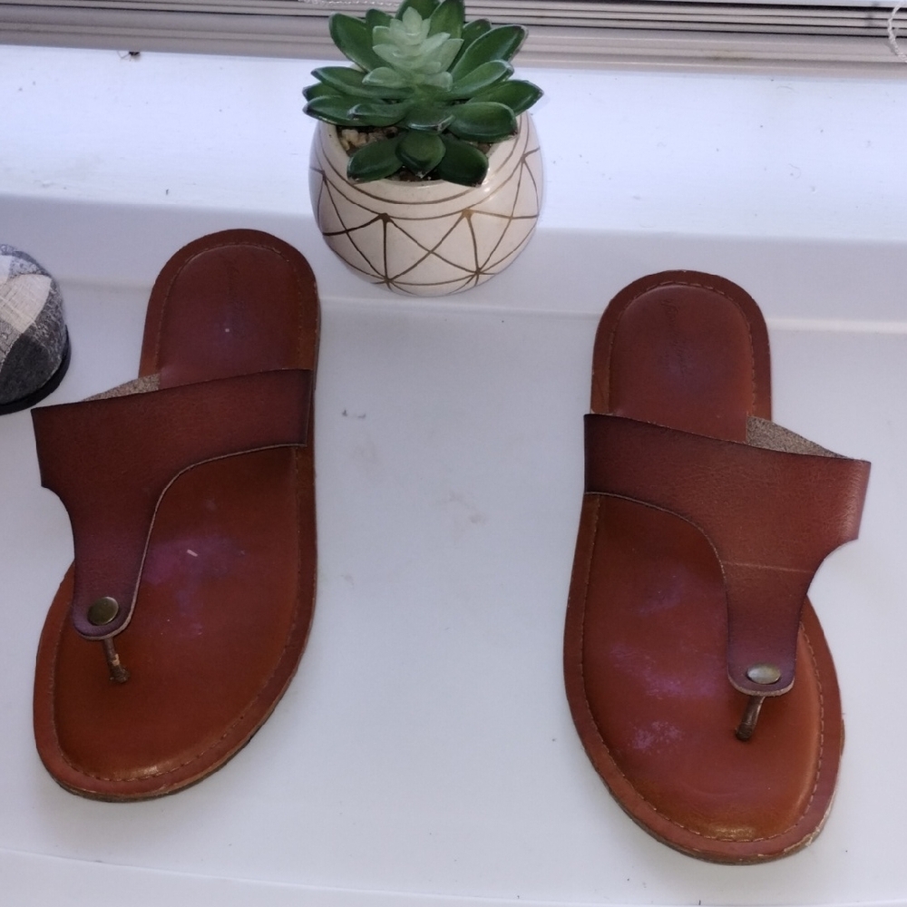 Universal Thread Brown Leather Slippers - Picture 4 of 5